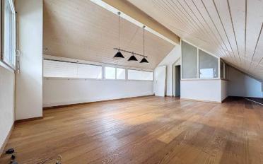 Dachwohnung 5.5 Zimmer - image - 5