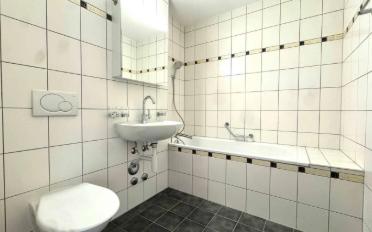 Apartment 4.5 rooms - image - 8
