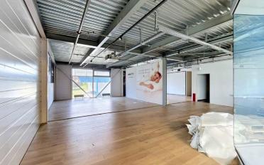 Commercial - image - 2