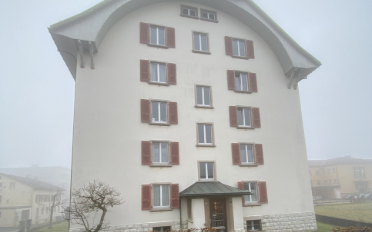 Apartment 4 rooms - image - 1