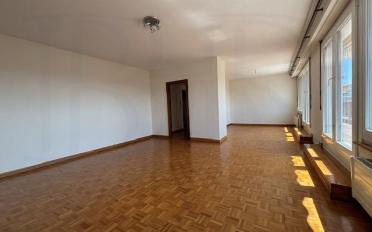 Attic flat 6 rooms - image - 4
