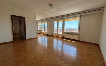 Attic flat 6 rooms - image - 3