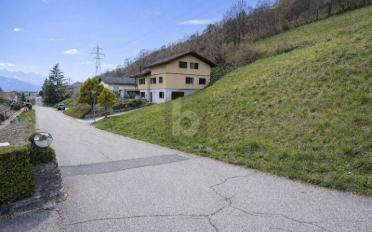 Building land - image - 3