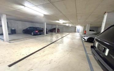 offener Parkplatz ein Zimmer - image - 3
