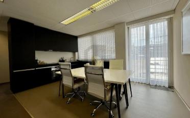 Bureau 10 pièces - image - 2