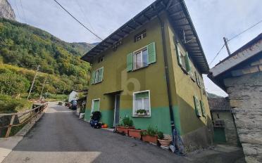 Single house 9 rooms - image - 2