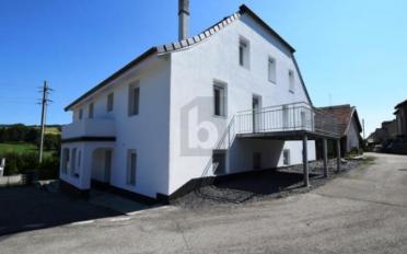 Residential building 18 rooms - image - 2