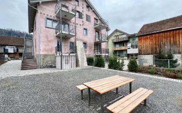 Dernier étage 2.5 pièces - image - 5