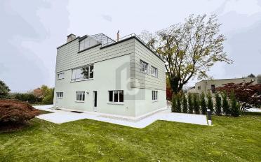 Einfamilienhaus 10 Zimmer - image - 1