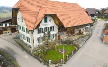 Farm house 8 rooms - image - 1
