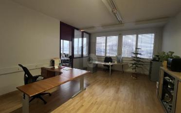 Bureau 4 pièces - image - 1