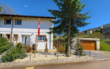 Reihenfamilienhaus 6.5 Zimmer - image - 1