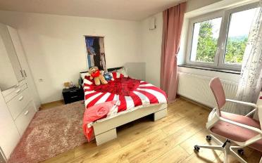 Wohnung 4.5 Zimmer - image - 4