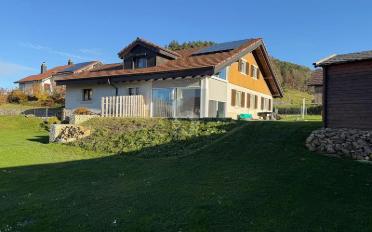 Einfamilienhaus 7.5 Zimmer - image - 1