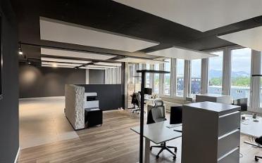 Bureau 2.5 pièces - image - 2