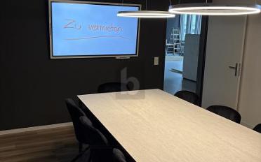 Bureau 2.5 pièces - image - 1