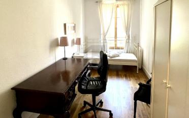 Furnished flat 4 rooms - image - 4
