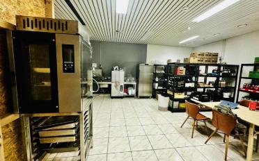 Restaurant 4.5 rooms - image - 3