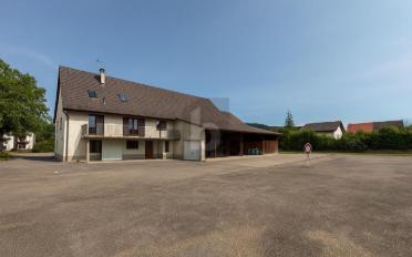 Wohngebäude 13 Zimmer - image - 1