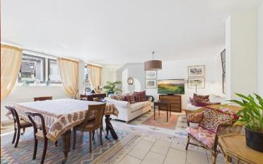 Furnished flat 4 rooms - image - 1