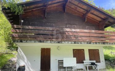 Chalet 4.5 pièces - image - 1