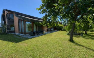 Einfamilienhaus 7.5 Zimmer - image - 1