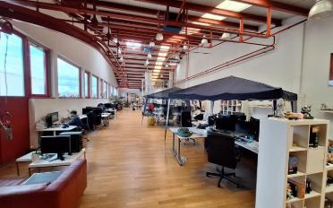 Bureau 4 pièces - image - 1