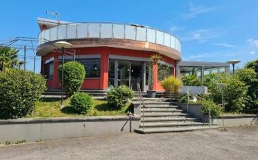 Restaurant 14 pièces - image - 1