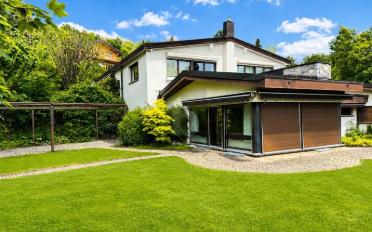 Villa 15 Zimmer - image - 1