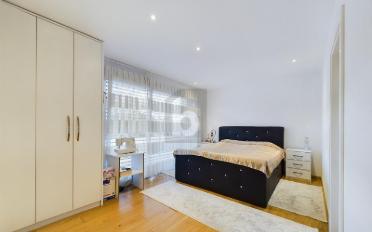 Single house 8.5 rooms - image - 4