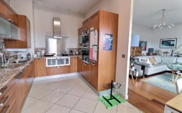 Apartment 4 rooms - image - 5