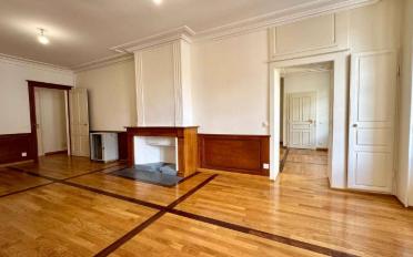 Bureau - image - 8