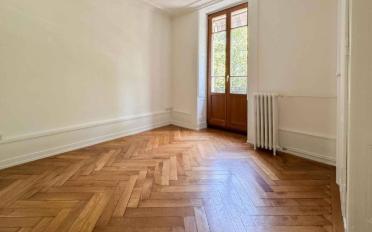 Apartment 4 rooms - image - 7