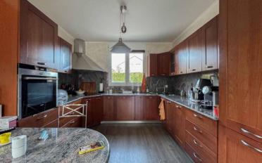 Villa 5 Zimmer - image - 4