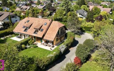 Doppeleinfamilienhaus 5.5 Zimmer - image - 1