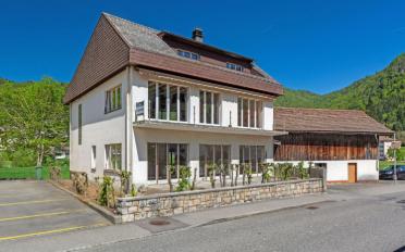 Einfamilienhaus 5.5 Zimmer - image - 1