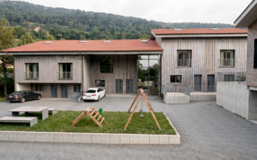Bifamiliar house 4.5 rooms - image - 7