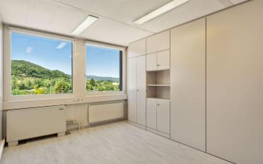 Office - image - 7
