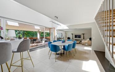 Attic flat 5.5 rooms - image - 1
