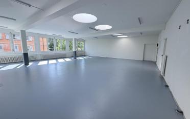 Commercial - image - 3