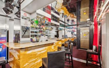 Mixed use property - image - 12