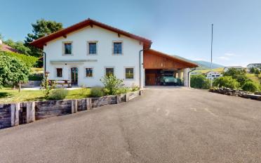Einfamilienhaus 8.5 Zimmer - image - 1