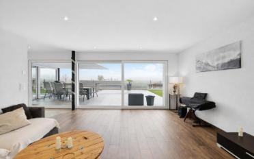 Einfamilienhaus 6.5 Zimmer - image - 1