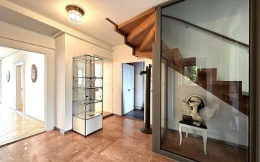 Single house 12 rooms - image - 7