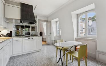Apartment 7 rooms - image - 2