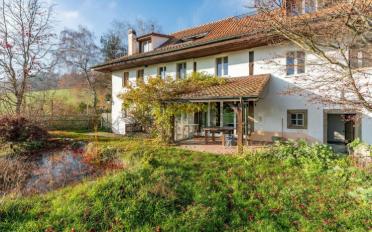 Doppeleinfamilienhaus 7.5 Zimmer - image - 1