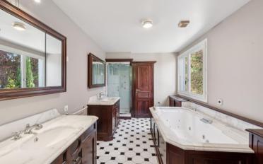 Maison 9 pièces - image - 11