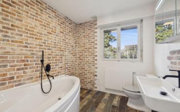 Single house 8 rooms - image - 9