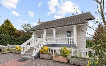 Single house - image - 2