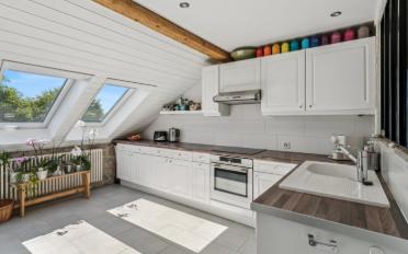 Attic flat 5.5 rooms - image - 4